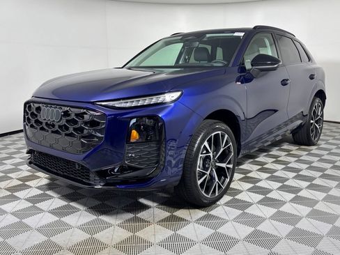 New 2026 Audi Q3 quattro 2.0T AWD/4WD image 3