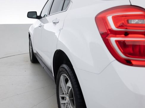 Used 2016 Chevrolet Equinox LTZ w/ Enhanced Convenience Package FWD image 13