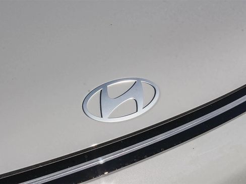 New 2026 Hyundai Kona SEL Sport image 13