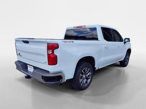Used 2023 Chevrolet Silverado 1500 LT AWD/4WD image 6