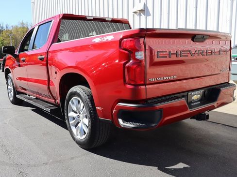 Used 2022 Chevrolet Silverado 1500 Custom w/ Safety Confidence Package image 3