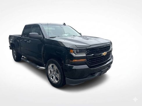 Used 2016 Chevrolet Silverado 1500 Custom w/ Custom Convenience Package image 3