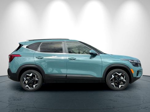 New 2026 Kia Seltos EX AWD/4WD image 3