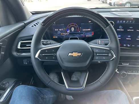 New 2026 Chevrolet Traverse High Country FWD image 10