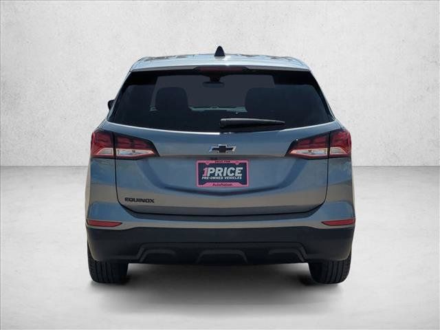 Used 2023 Chevrolet Equinox LS w/ LS Convenience Package FWD image 7