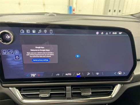 New 2026 Chevrolet Equinox EV LT image 14