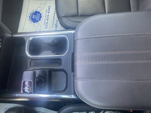 Used 2023 Chevrolet Silverado 1500 High Country w/ High Country Premium Package image 24