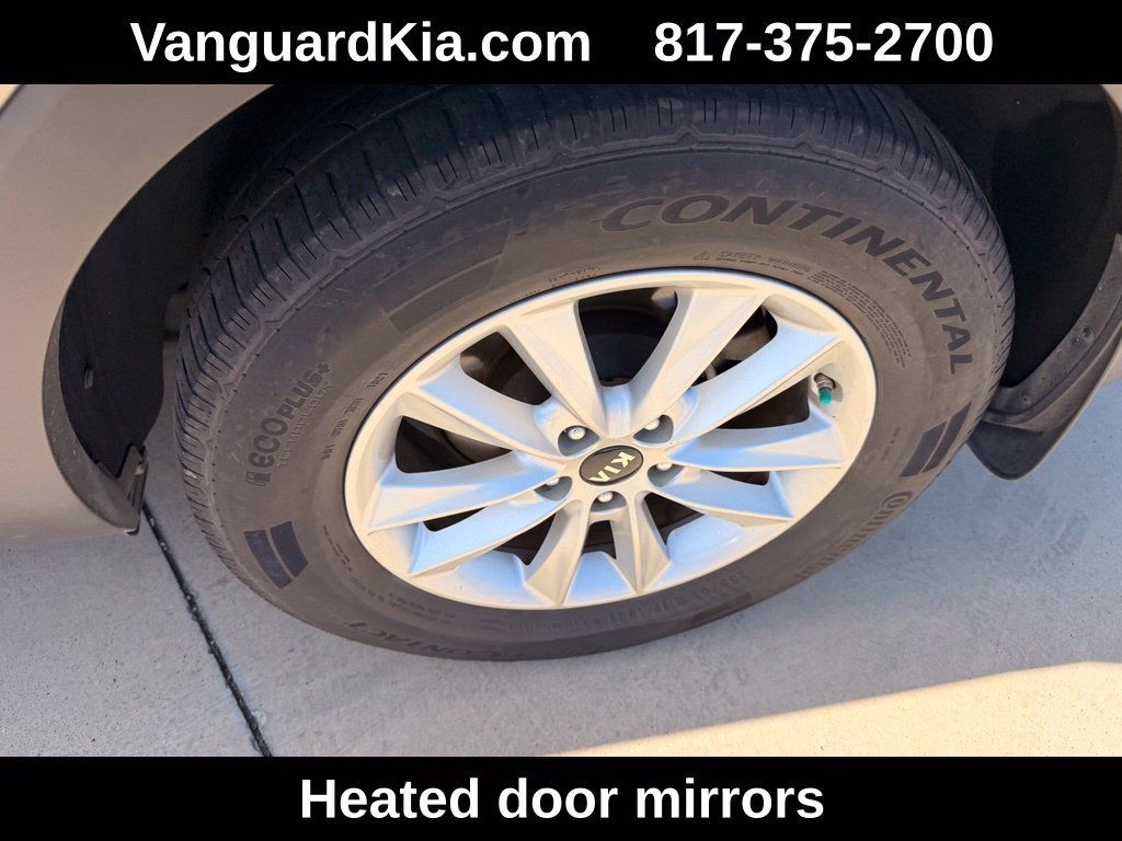 Used 2019 Kia Sorento FWD V6 image 9