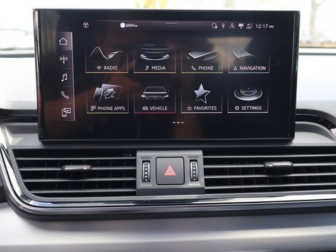 Used 2021 Audi SQ5 Premium w/ Convenience Package image 55