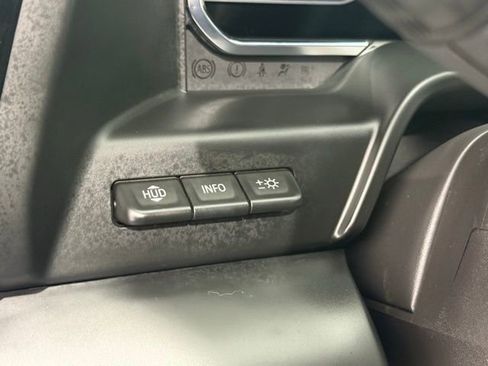 Used 2024 GMC Sierra 1500 AT4X image 34