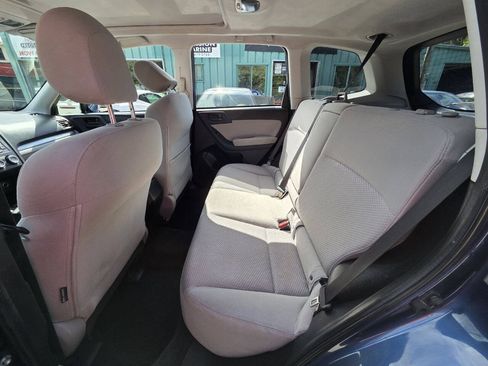 Used 2014 Subaru Forester 2.5i Premium w/ All-Weather Package AWD/4WD image 17