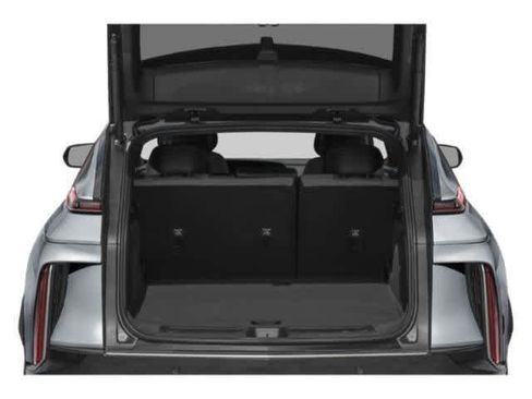 Certified 2024 Cadillac Lyriq Tech RWD image 11