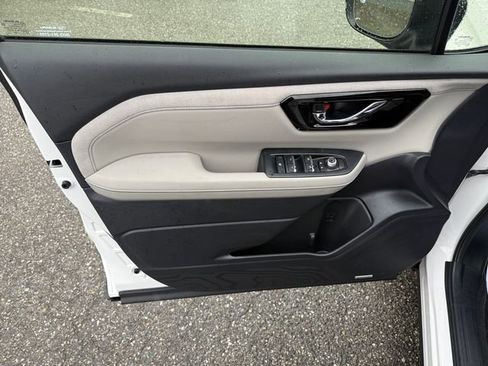 Used 2025 Subaru Forester Limited w/ Popular Package #1 image 8