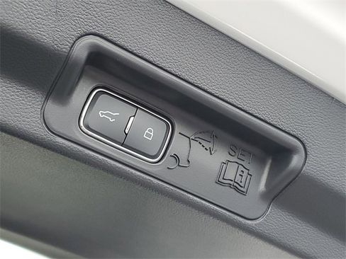 New 2026 Ford Explorer ST-Line image 36