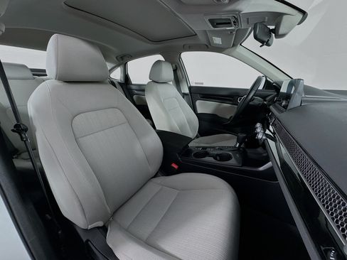 Certified 2024 Honda Civic EX image 27