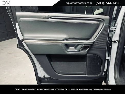 Used 2024 Rivian R1S Adventure AWD/4WD image 30