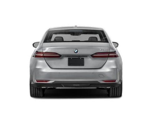New 2026 BMW 530i RWD image 5