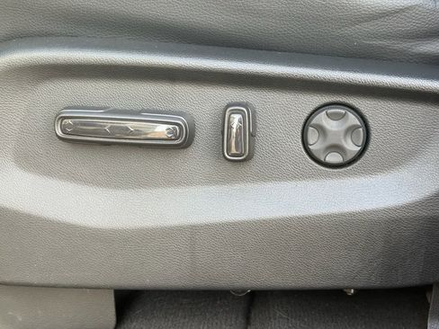 Used 2024 Honda Odyssey Touring image 12