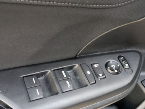 Used 2018 Honda Civic EX image 13