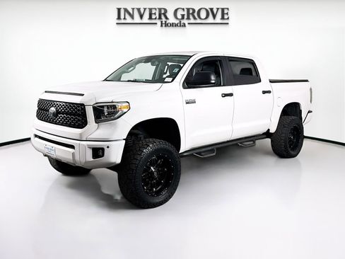 Used 2020 Toyota Tundra Platinum AWD/4WD image 1