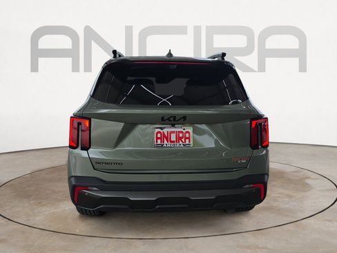 Used 2025 Kia Sorento SX Prestige w/ Olive Brown Leather Package image 7