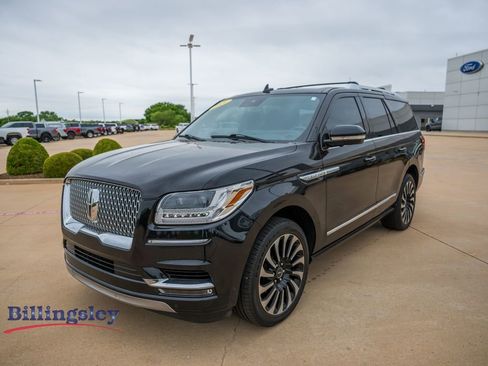 Used 2021 Lincoln Navigator Reserve w/ Luxury Package AWD/4WD image 3