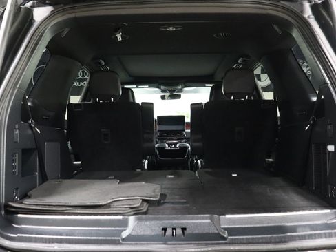 Used 2024 Lincoln Navigator Reserve image 23