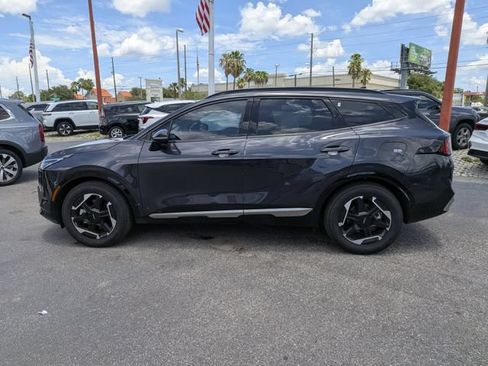 Used 2026 Kia Sportage SX FWD image 2