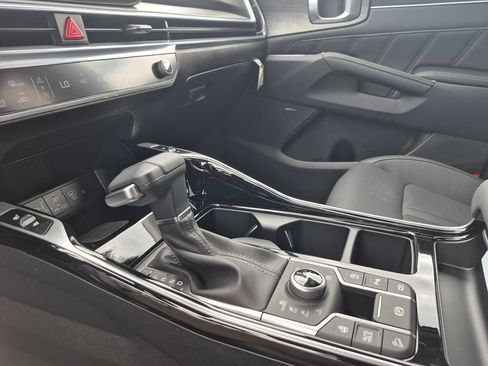 New 2026 Kia Sorento SX AWD/4WD image 9