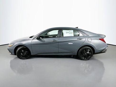 New 2026 Hyundai Elantra Sport FWD image 4