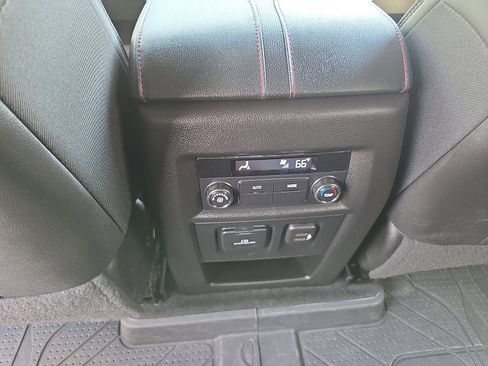 Used 2023 Chevrolet Traverse RS w/ LPO, Floor Liner Package AWD/4WD image 24