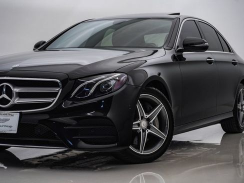 Used 2017 Mercedes-Benz E 300 image 2