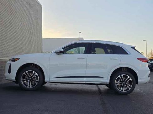 New 2025 Audi Q5 Premium image 19