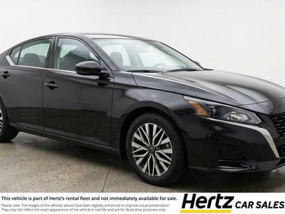 Used 2025 Nissan Altima 2.5 SV