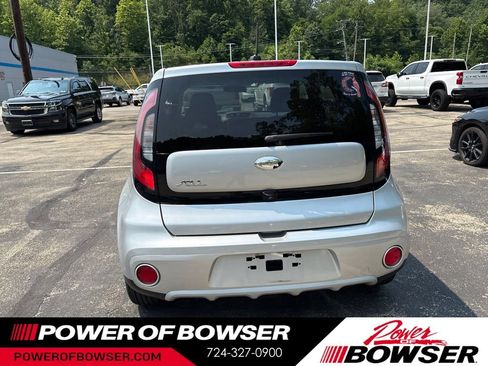 Used 2019 Kia Soul + w/ Audio Package FWD image 4