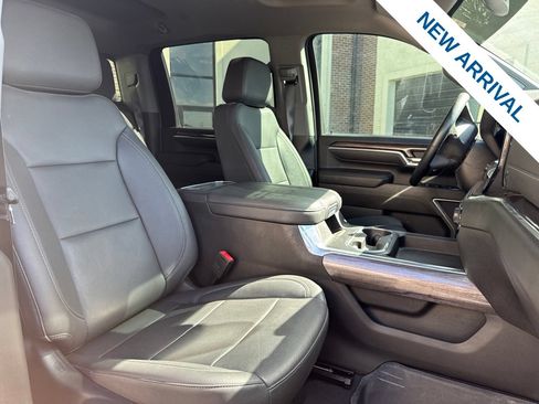 Used 2024 Chevrolet Silverado 2500 LTZ w/ LTZ Texas Edition AWD/4WD image 9