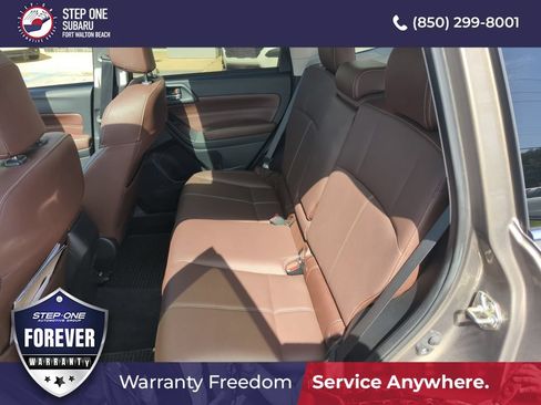Used 2017 Subaru Forester 2.5i Touring AWD/4WD image 29