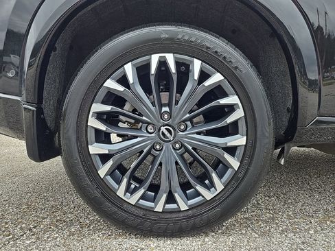 Used 2024 Nissan Rogue Platinum image 28