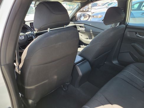 Used 2024 Honda Accord Sport image 12