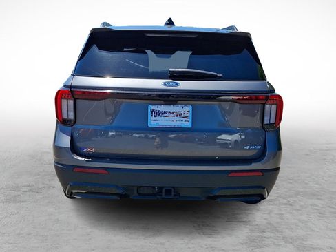 Used 2025 Ford Explorer ST-Line AWD/4WD image 4