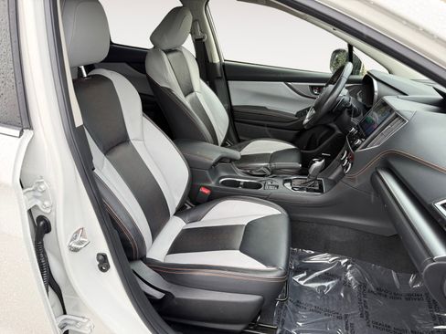 Used 2023 Subaru Crosstrek 2.5i Limited w/ Popular Package #3 image 19