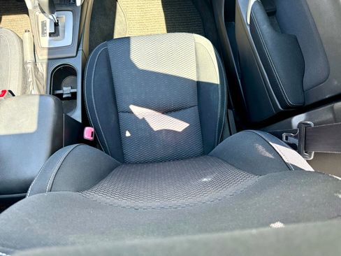 Used 2015 Subaru Forester 2.5i Premium image 32