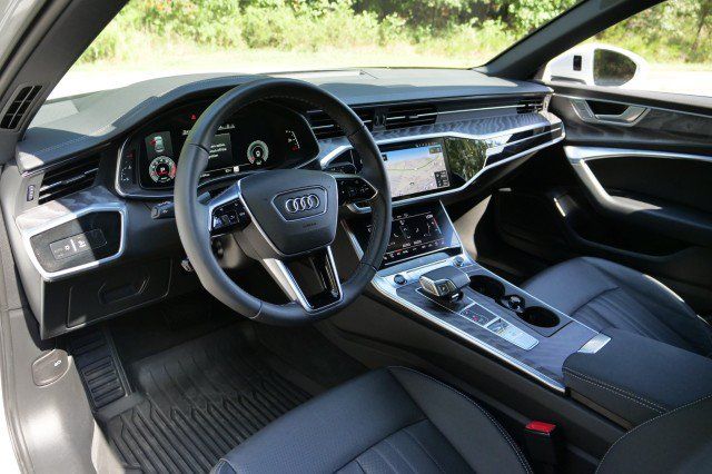 Used 2025 Audi A6 3.0T Premium AWD/4WD image 2