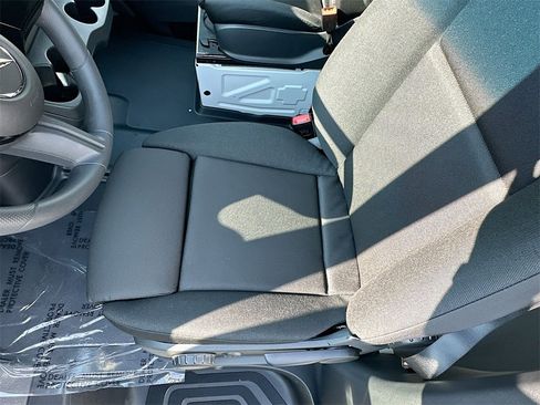 New 2025 Mercedes-Benz Sprinter 2500 image 18