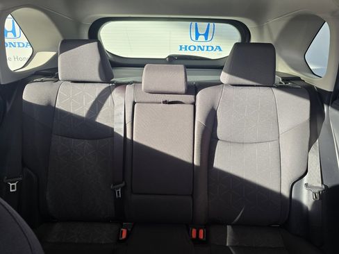 Used 2023 Toyota RAV4 XLE image 18