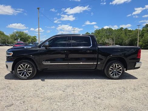 Used 2025 RAM 1500 Limited AWD/4WD image 6