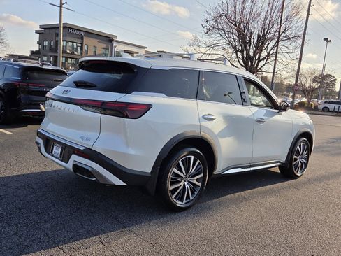 Used 2023 INFINITI QX60 Sensory w/ Vision Package image 6