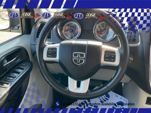 Used 2017 Dodge Grand Caravan SE w/ Power Window Group image 17