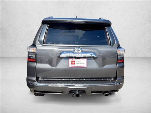 Certified 2018 Toyota 4Runner Limited AWD/4WD image 3