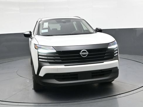 Certified 2026 Nissan Kicks SV w/ SV Premium Package FWD image 15